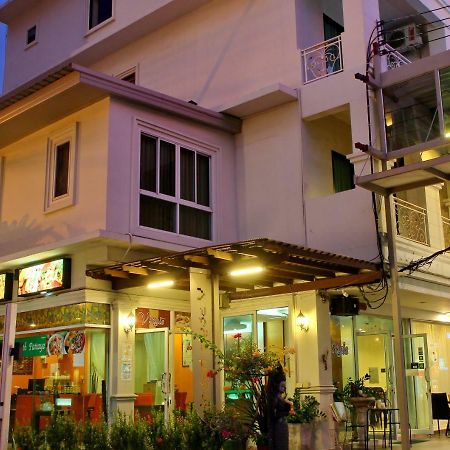 V Style Boutique Hotel Pattaya Exterior photo