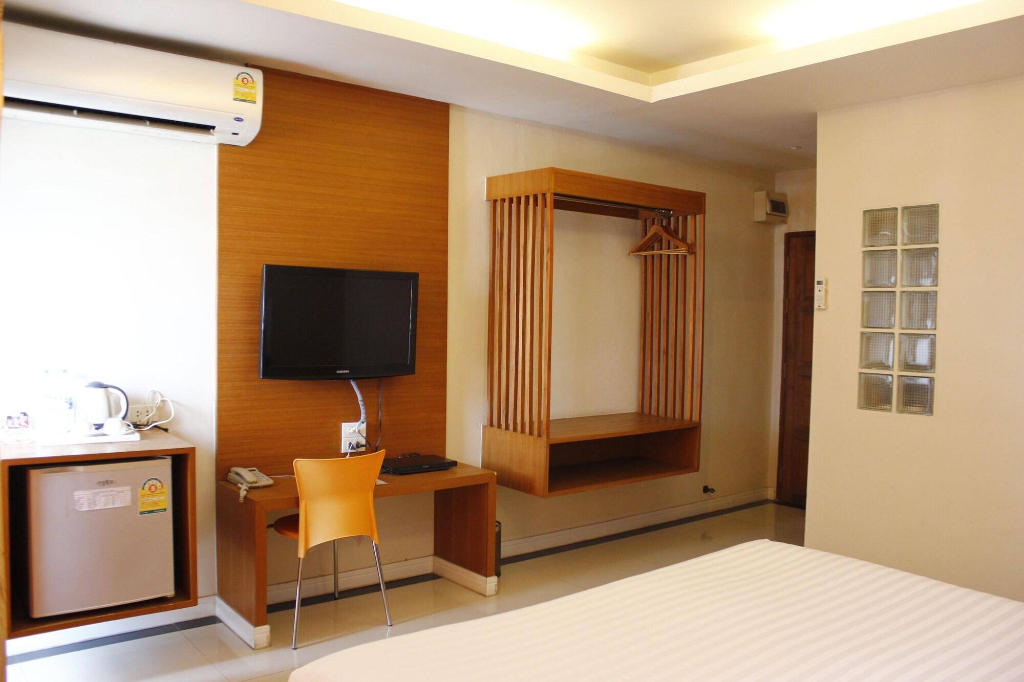 V Style Boutique Hotel Pattaya Exterior photo
