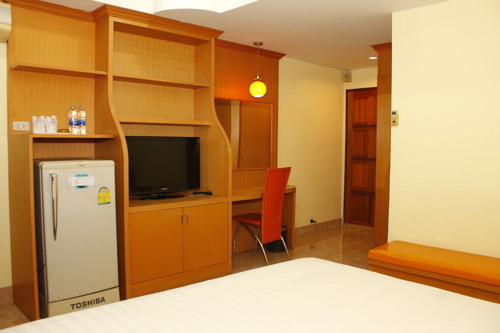 V Style Boutique Hotel Pattaya Exterior photo