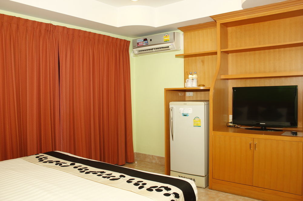 V Style Boutique Hotel Pattaya Exterior photo