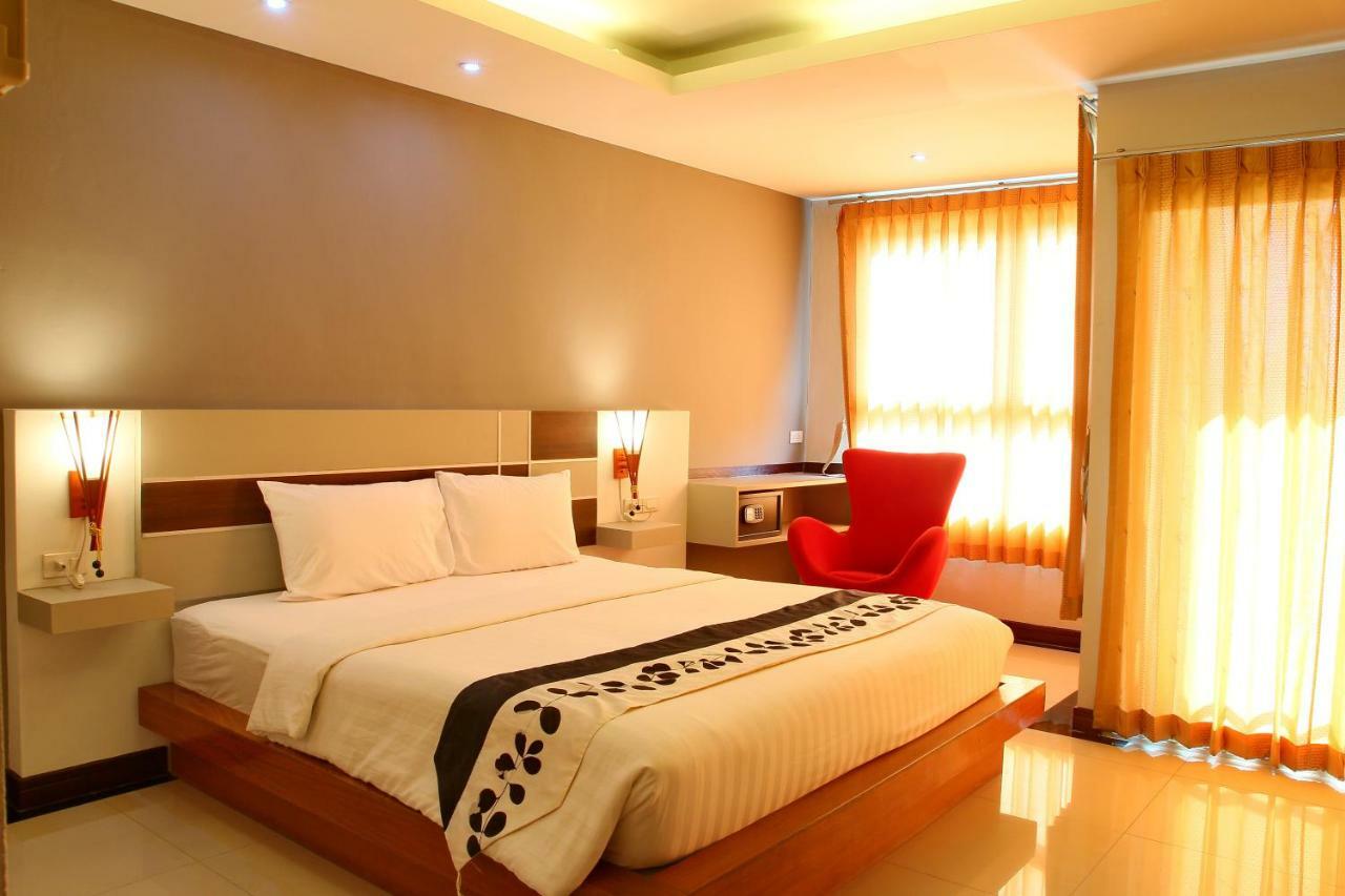 V Style Boutique Hotel Pattaya Exterior photo